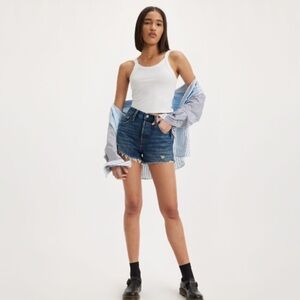 Levi’s 501 High Waisted Jean Cut Off Shorts Button Fly Distressed Size 32 Waist 